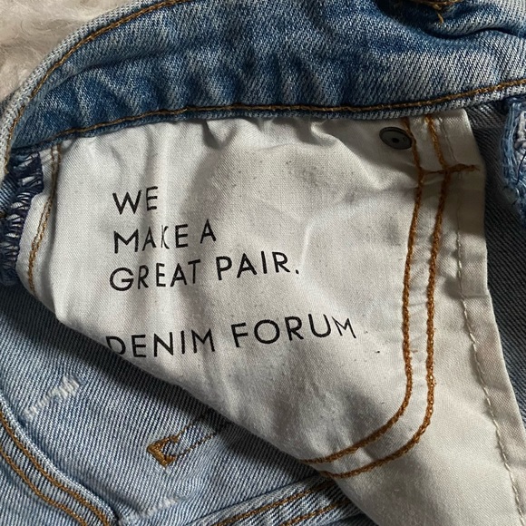 Denim Forum | Yoko High Rise Slim Cutoffs - Picture 7 of 7